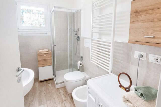 Immagine Photogallery Bagno1-2-aspect-ratio-1920-1280