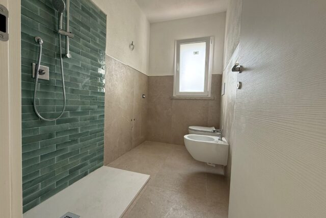 Immagine Photogallery WhatsApp-Image-2025-10-24-at-12.48.36-1-1-aspect-ratio-1920-1280