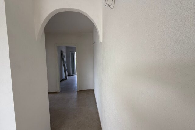 Immagine Photogallery WhatsApp-Image-2025-10-24-at-12.48.38-3-aspect-ratio-1920-1280