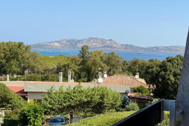 Immagine Photogallery WhatsApp-Image-2025-11-19-at-14.05.01-2-aspect-ratio-1920-1280