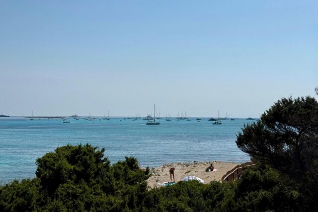 Immagine Photogallery WhatsApp-Image-2025-11-19-at-14.05.04-4-aspect-ratio-1920-1280